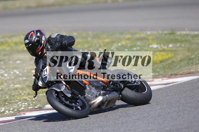 /35 07.08.2026  Discover the Bike ADR/Race 3 rot/72